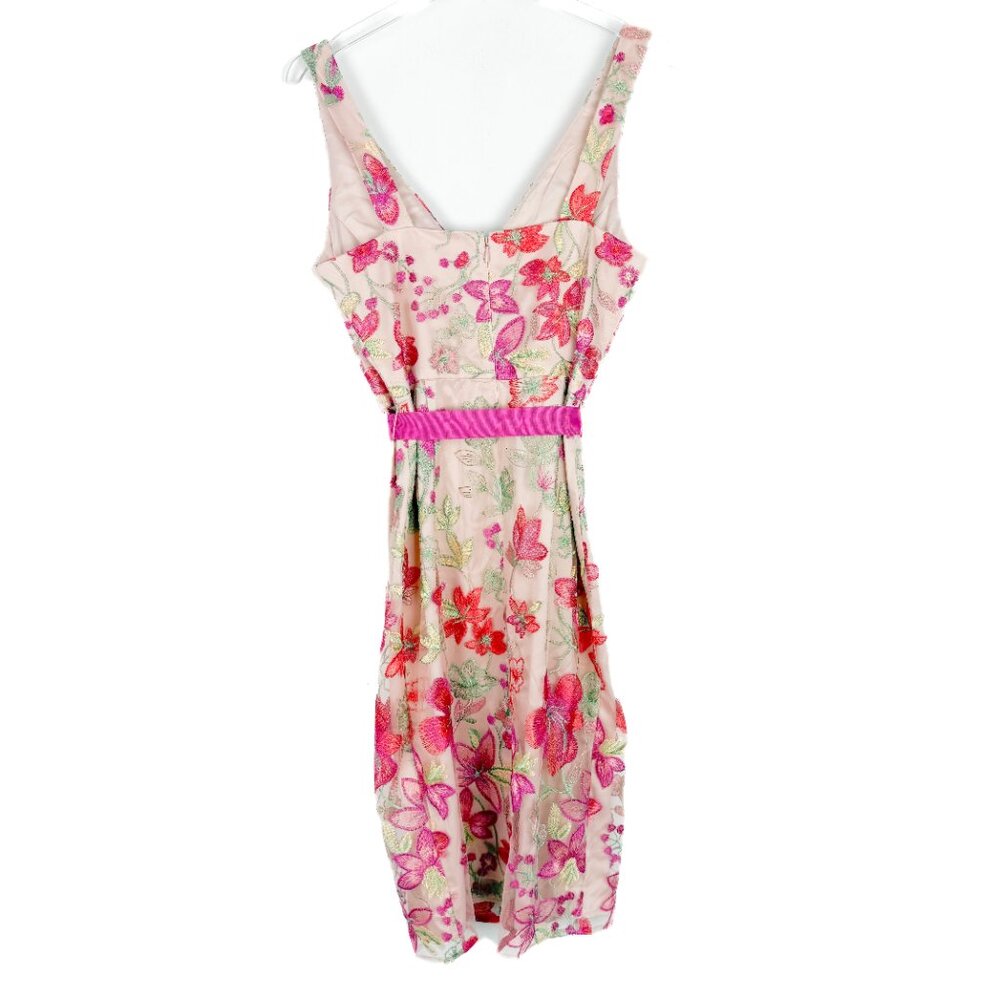 Eliza J Embroidered Sheath Dress Floral V-Neck Sleeveless Pink Size 6 EUC - Picture 8 of 16